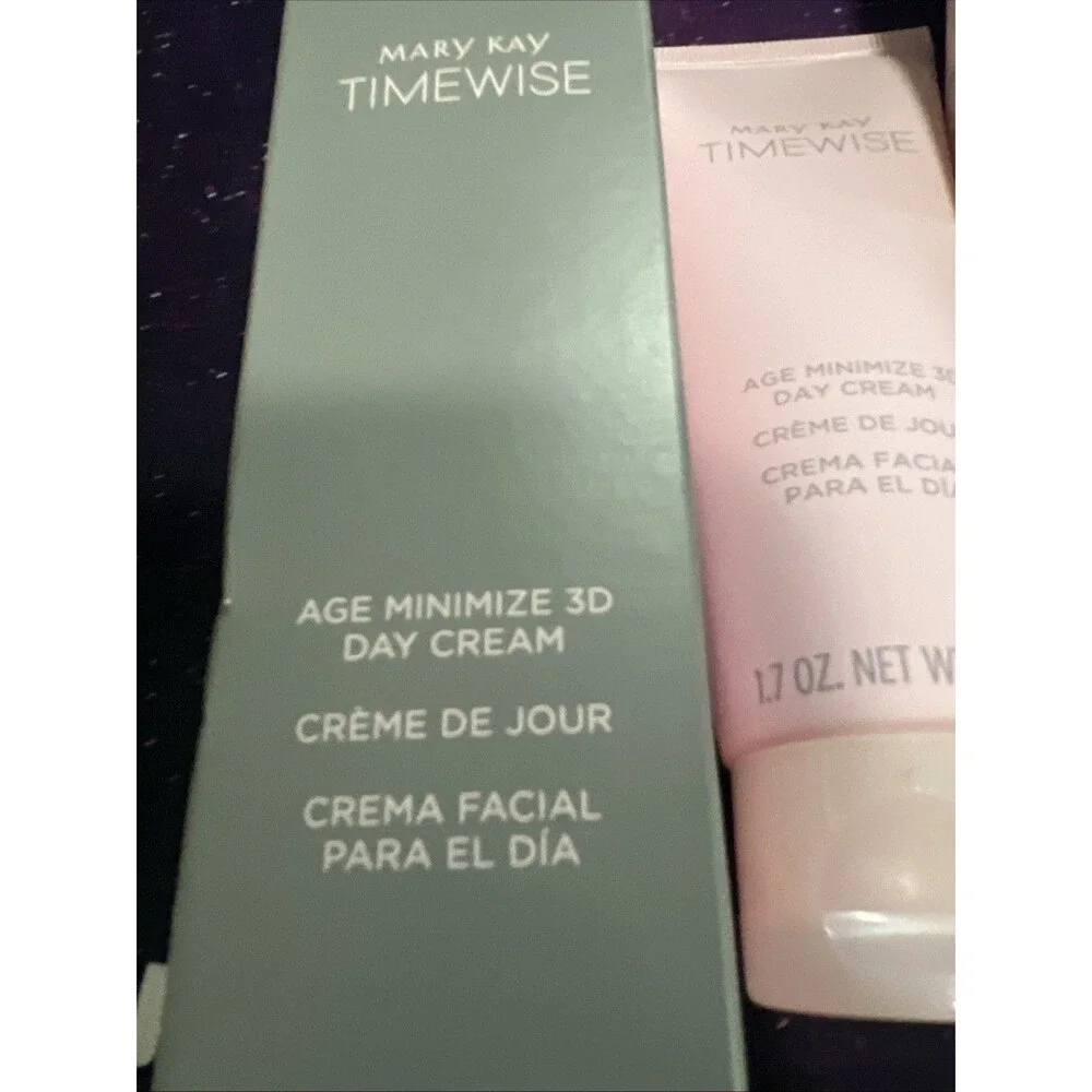 2 MARY KAY TimeWise Age Minimize 3D DAY CREAM No SPF combo oily Skin New